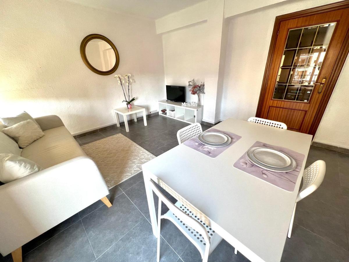 Central Private Room Valenza Esterno foto
